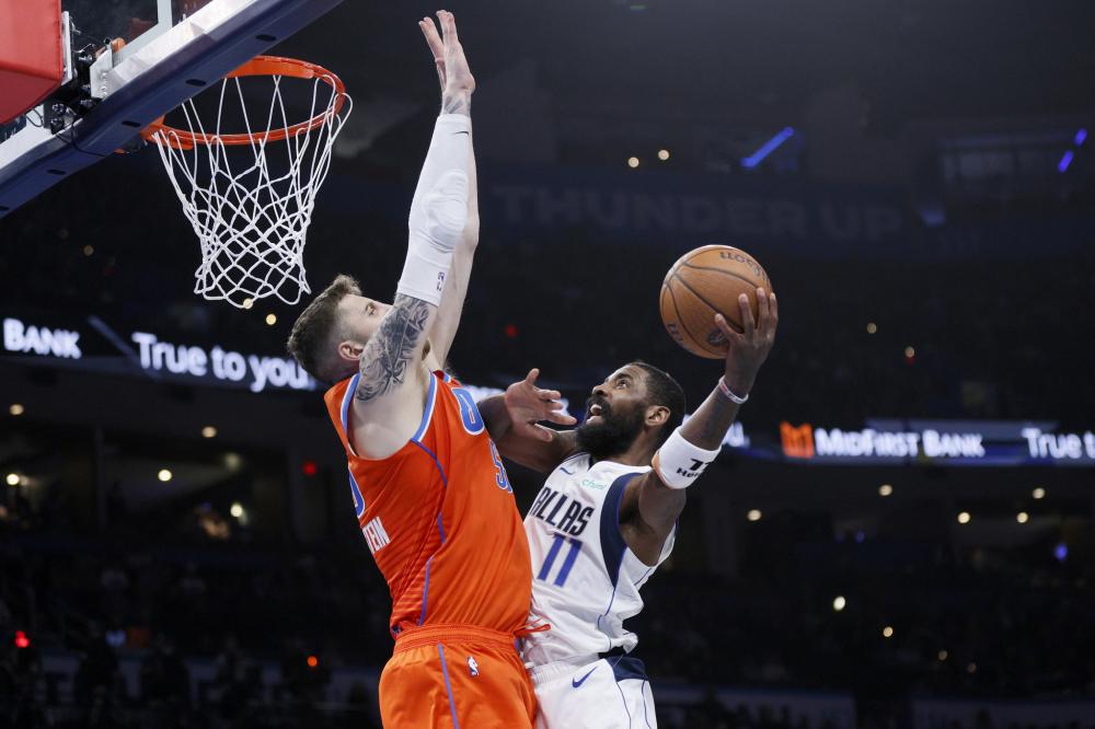 市青年对冰 市青年对冰